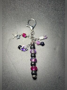 ✨Handmade✨Purple & Pink Beaded Bag Charm
